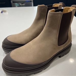 Brunello Cucinelli Leather Chelsea Boots in Beige Size 44.5 (11.5) MSRP $1350